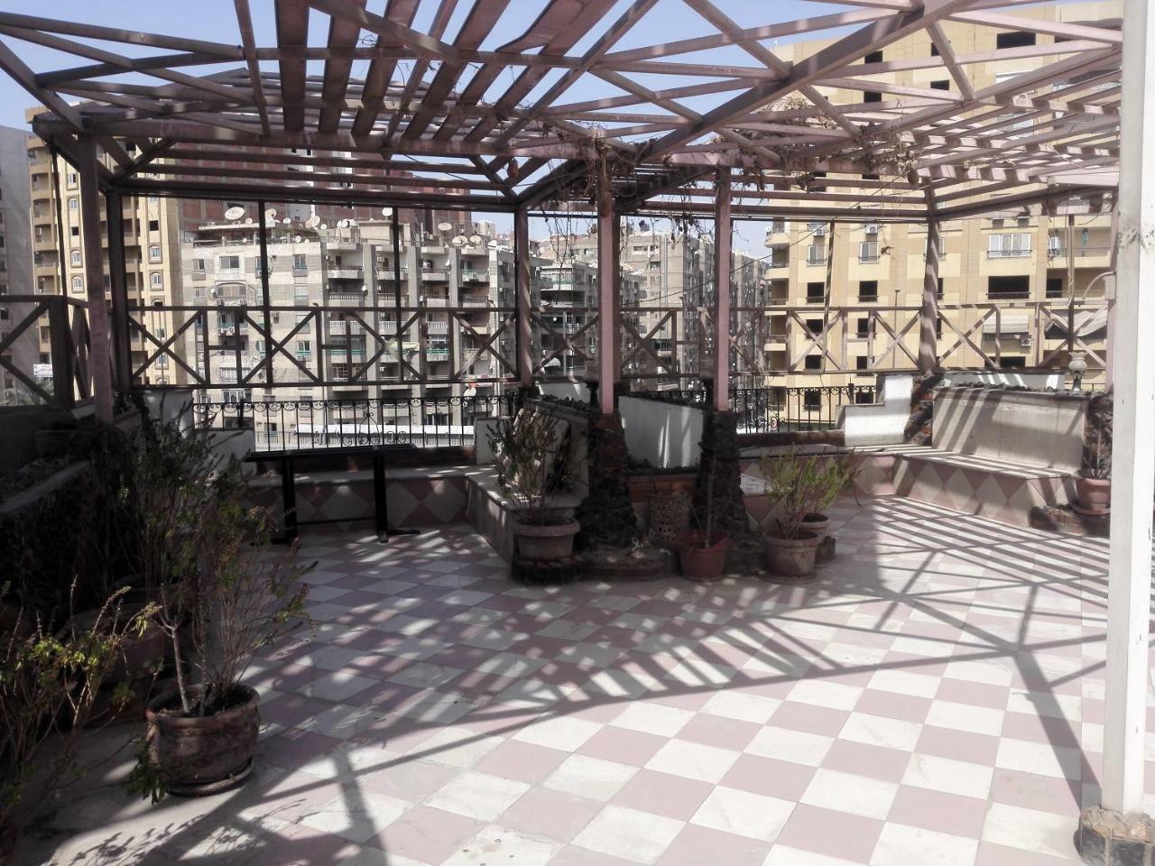 Royal Pyramids Hotel Cairo Exterior photo